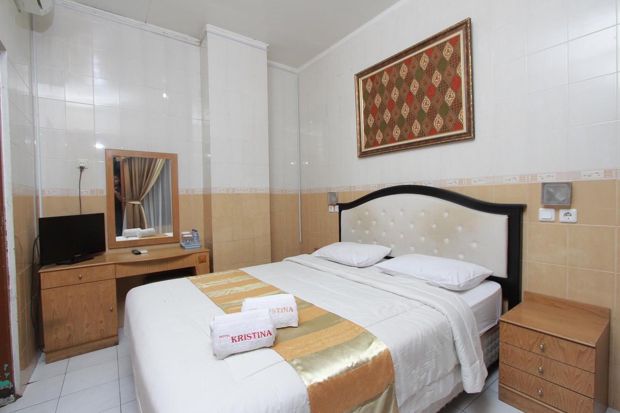 Hotel Kristina Malioboro Джокьякарта Экстерьер фото